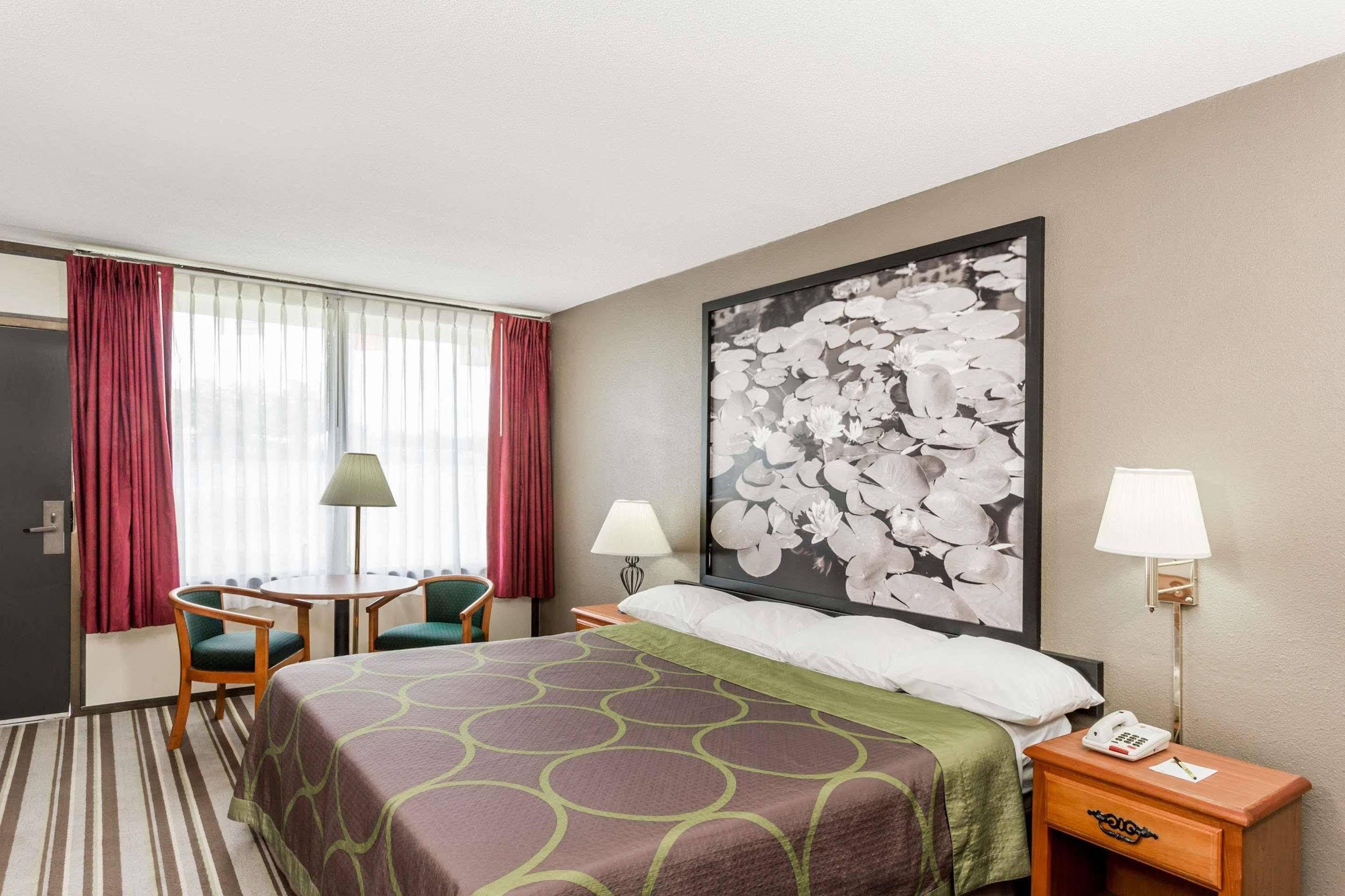 Super 8 By Wyndham Valdosta Mall Dış mekan fotoğraf